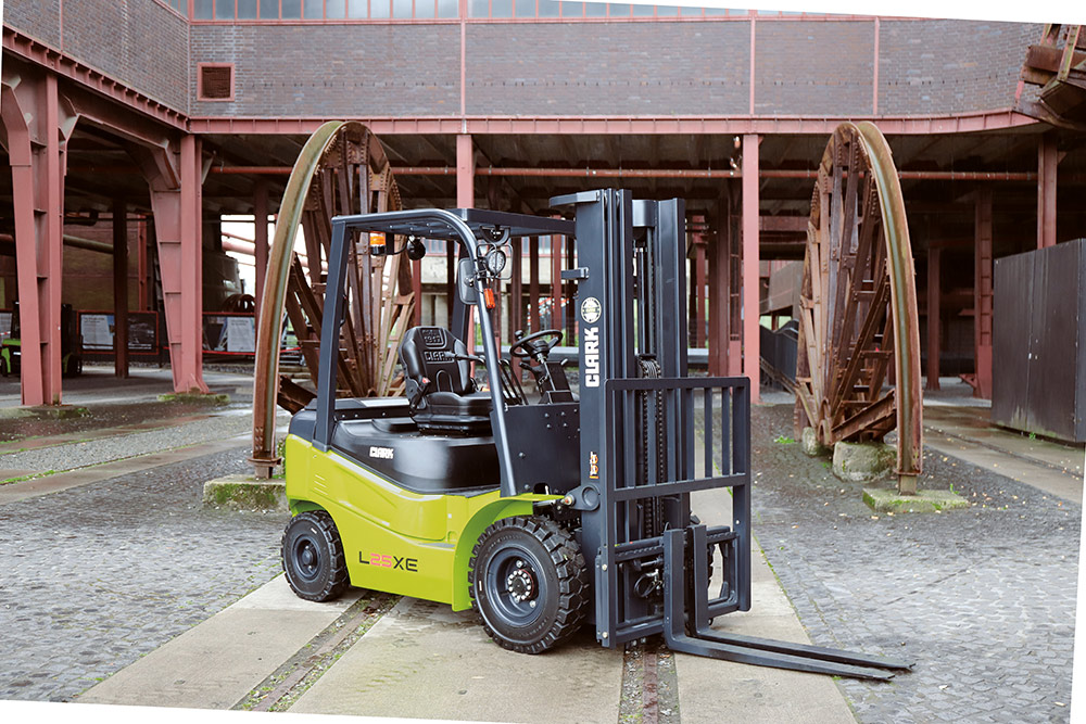 Elektrikli Forklift L30XE (CLARK Raider Serisi)